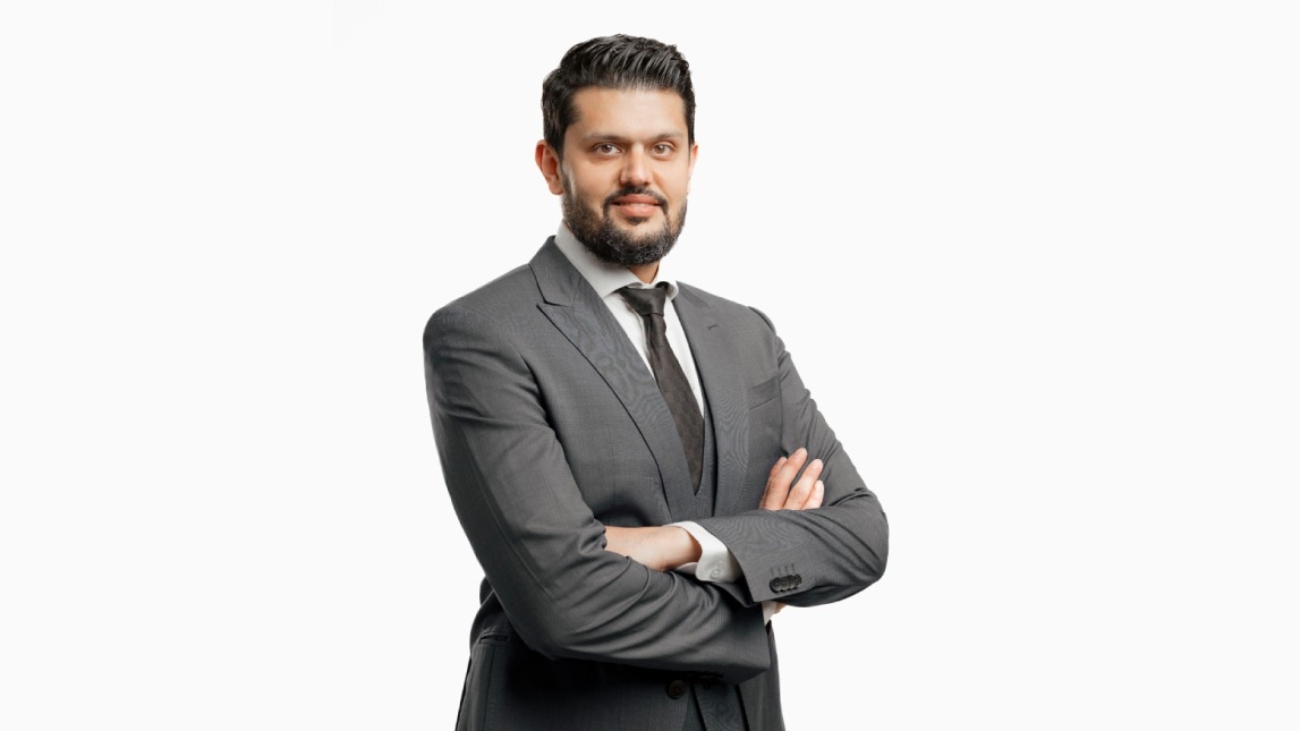 Dr. Saud Al-Obaida, Canadian & American Board-Certified Laser Dermatologist in Riyadh