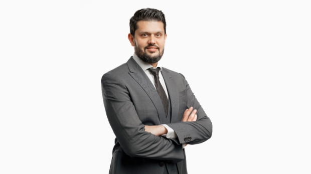 Dr. Saud Al-Obaida, Canadian & American Board-Certified Laser Dermatologist in Riyadh