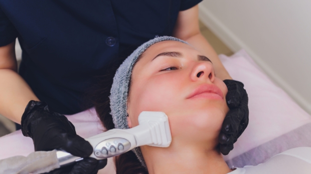 Fraxel Laser Treatment at Reveal Clinics Riyadh