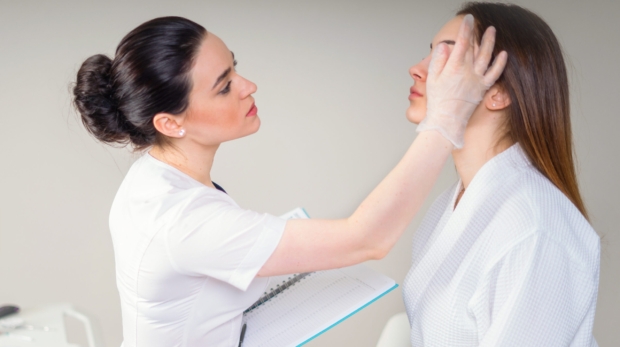 Facial assessment before non-surgical lifting